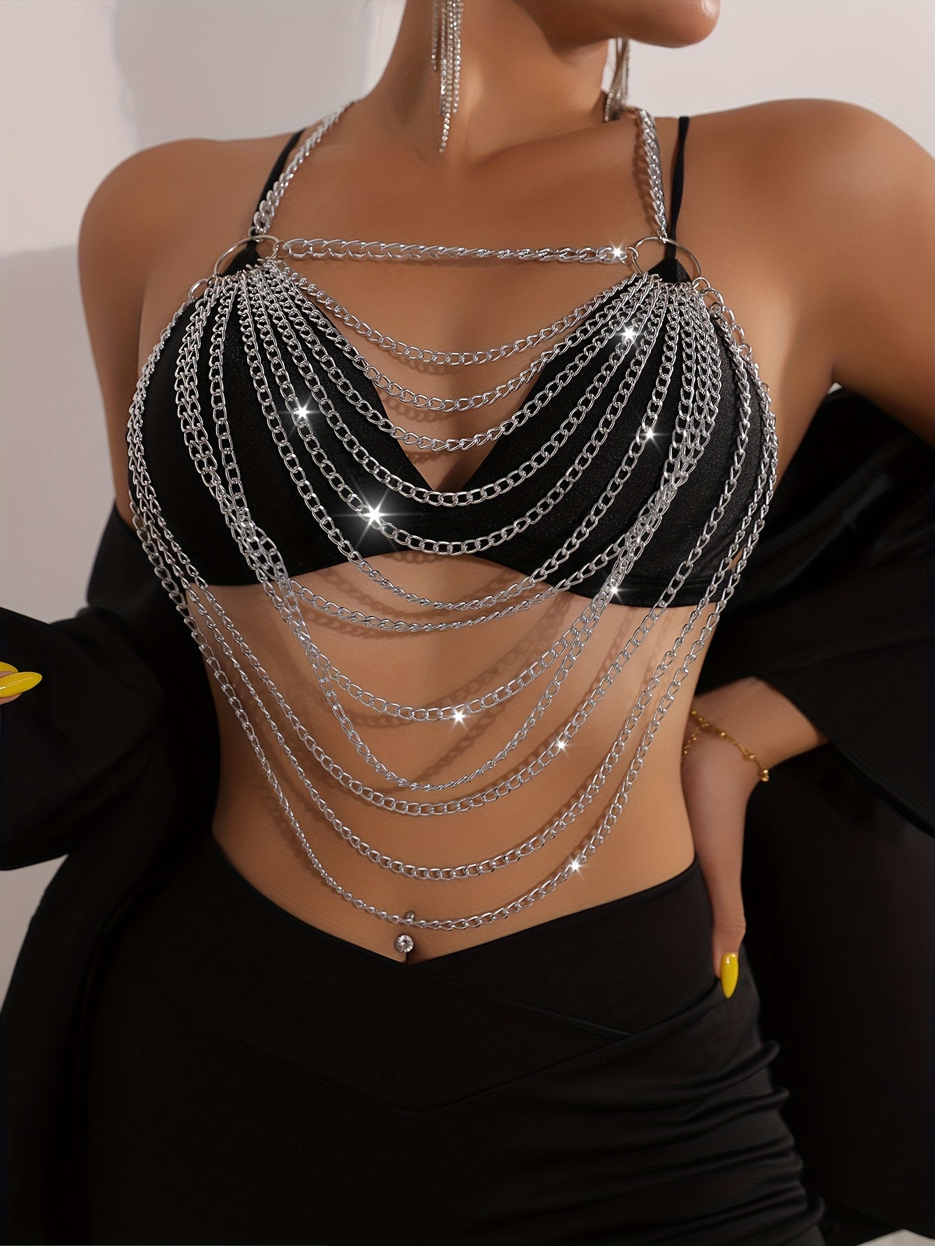 Elegant Women'S Backless Halter Top with Multi-Layer Metal Chain Detail - Chic Black Sleeveless Tank for Spring/Summer, Perfect for Casual or Party Wea