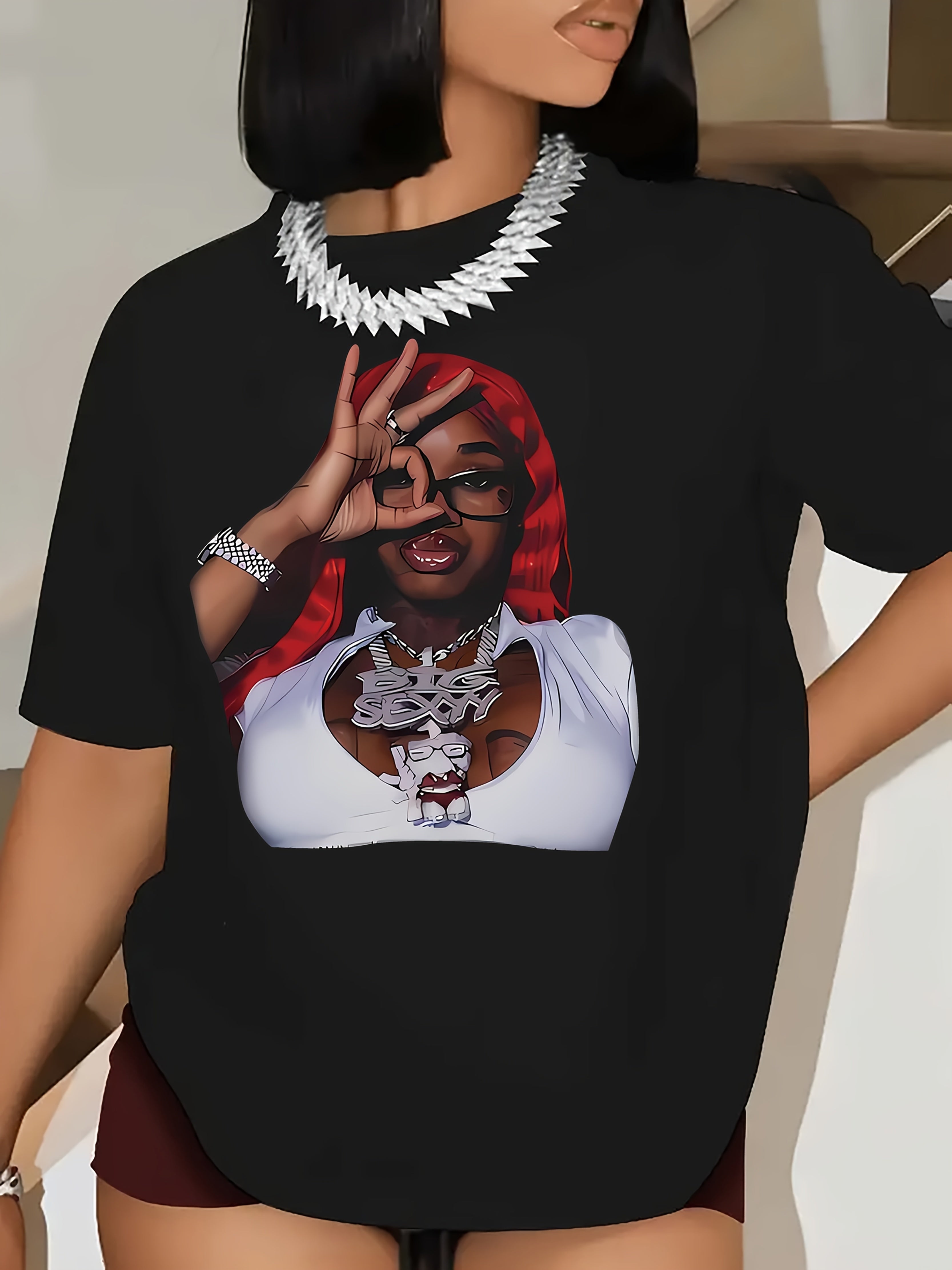 Women's Hip-Hop Street Style Portrait Print T-Shirt - Casual Black Crew Neck, Short Sleeve Top with Red & Green Hair Character Graphic, Polyester, Machine Washable for Spring & Summer, Spring Fashion|Edgy Graphic Shirt|Glossy
