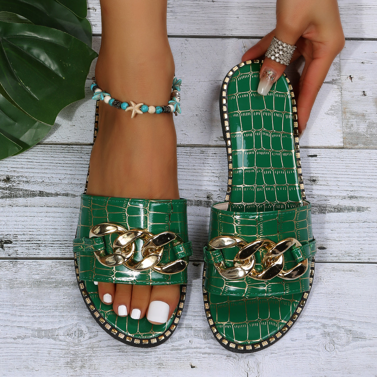 Women's Metal Chain Decor Flat Slippers, Fashion Open Toe Non Slip Slides Shoes, Casual Outdoor Slippers