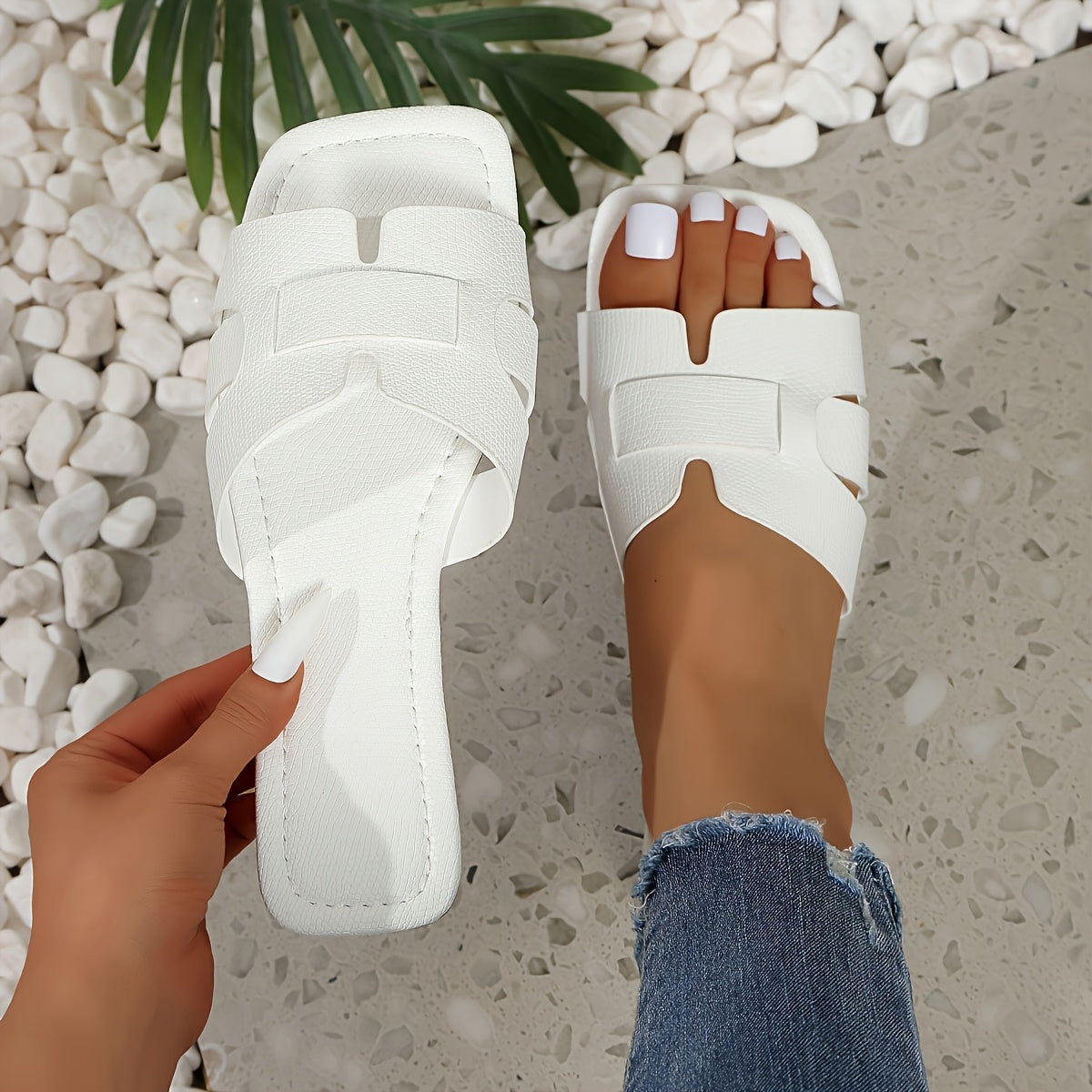 Women's Summer Flat Slide Sandals - Lightweight, Open Toe with Snakeskin Pattern Straps, Casual Elegant Style in Multiple Colors, Perfect for Party and Casual Attire, Strappy Sandals