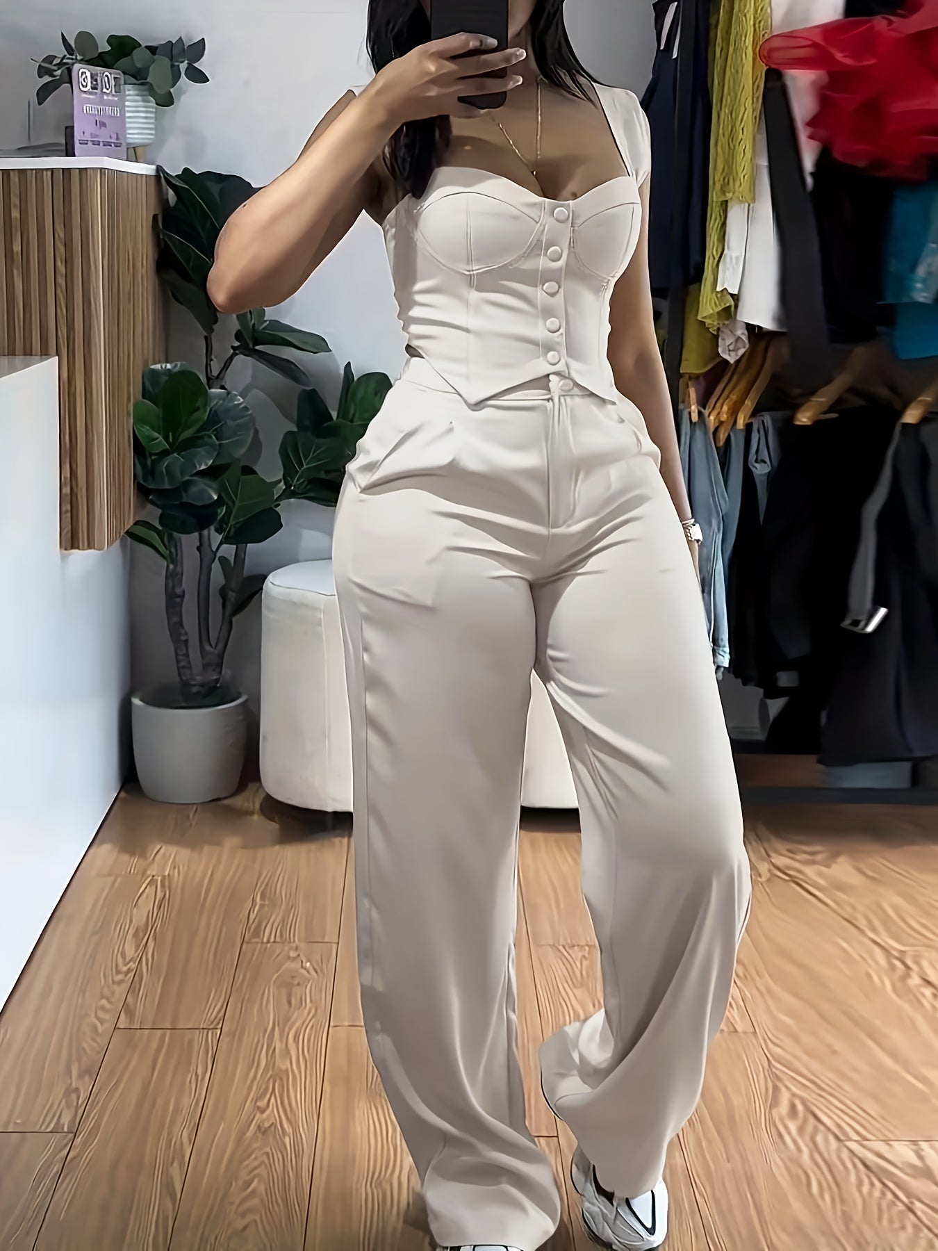 Casual Wide-Leg Long Pants Set for Women with a Tailored Vest.