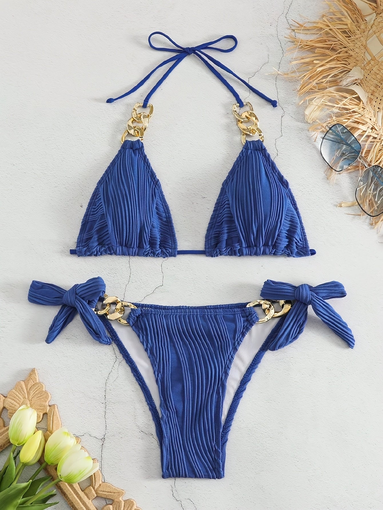 1 Set Sexy Halter Neck Bikini Set for Women, Solid Color Knit Fabric with Lace-Up Detail, Polyester 82% Elastane 18%, Sleeveless Swimwear with Golden Chain Accents, Medium Stretch Conventional Bottom