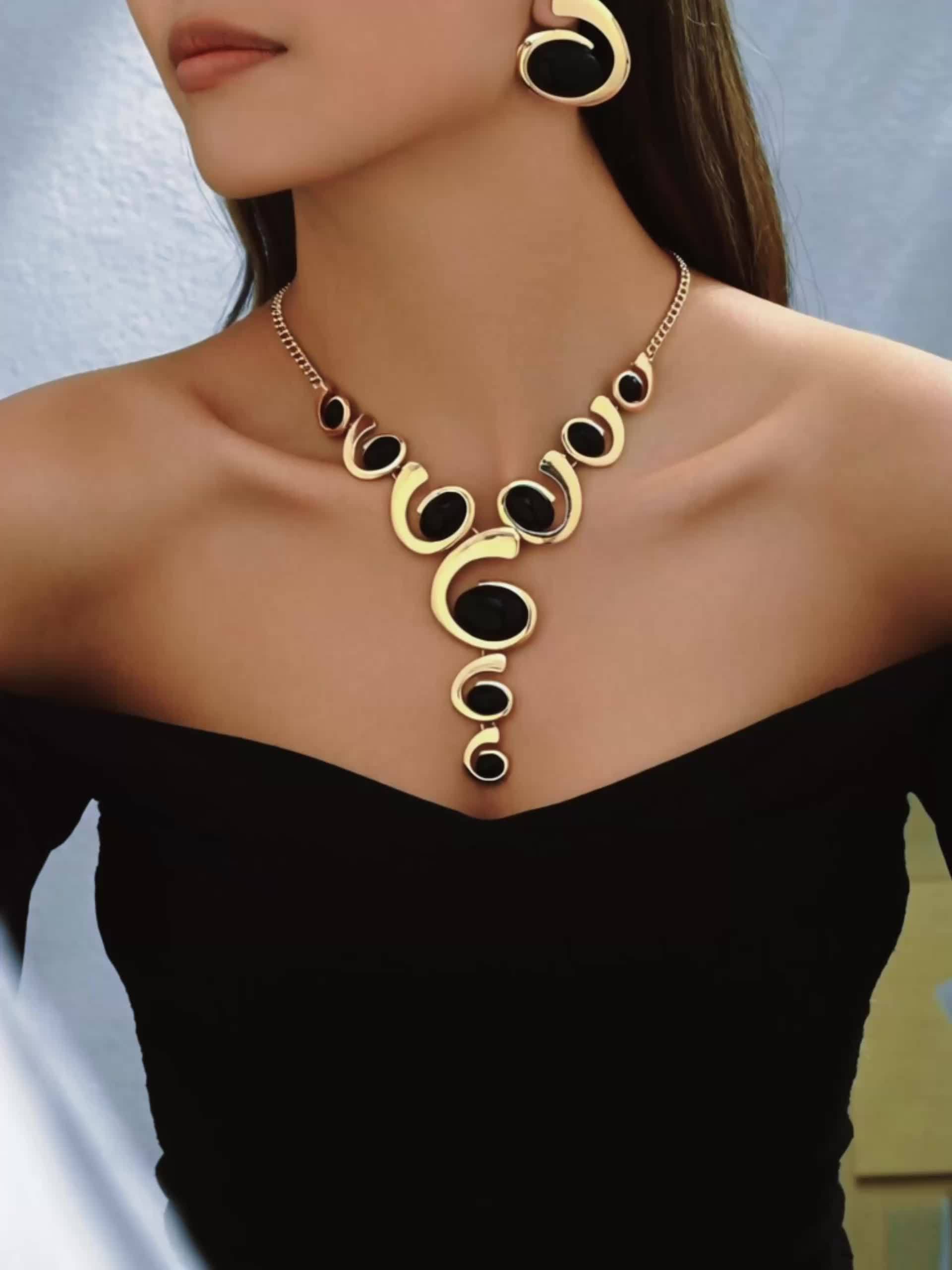 1 Set Boho Classic 2pcs Women'S Jewelry Set, Spiral Shape with Black Rhinestone Inlay, Y-Necklace and Earrings, Alloy, Versatile for Daily and Party Wear