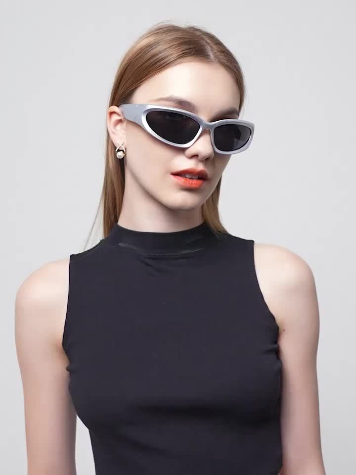 A Pair Of Polygonal Wrap Shape Y2K Future Wind Technology Sense Silvery Coated Mirror Fashion Glasses, Glasses Cloth, Glasses Case, Glasses Storage Case
