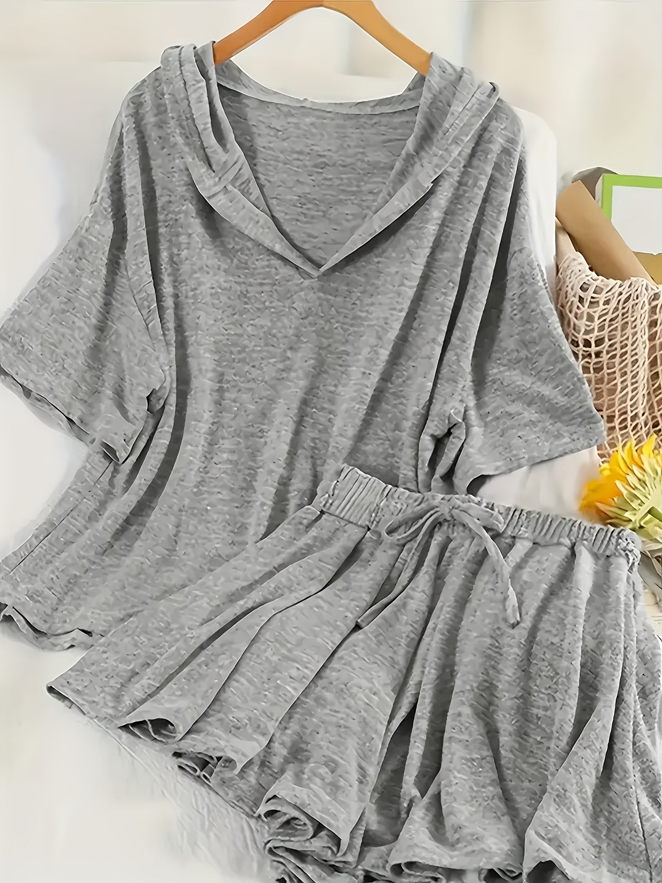 Plus Size Women's Spring/Summer Casual Outfit: Short Sleeve Henley Top with Ribbed Hem and Elastic Shorts