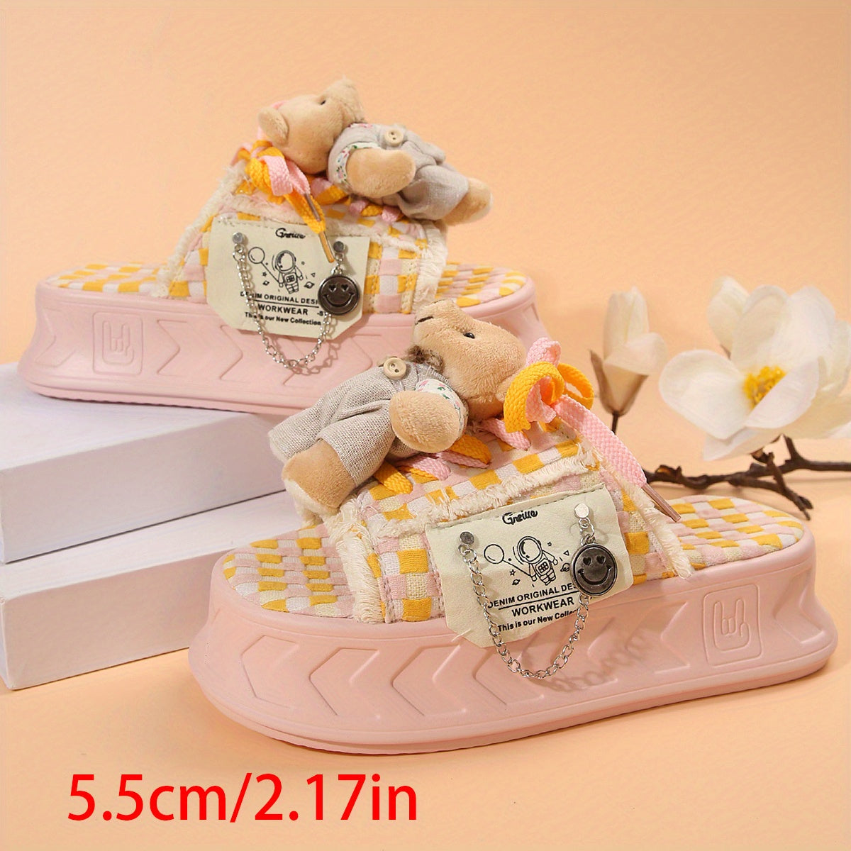 Women's Cute Bear Charm Slide Sandals - Comfy Thick Sole Pink Platform Shoes with Checkered Pattern, Casual Open-Toe Design for Casual Attire, Strappy Sandals