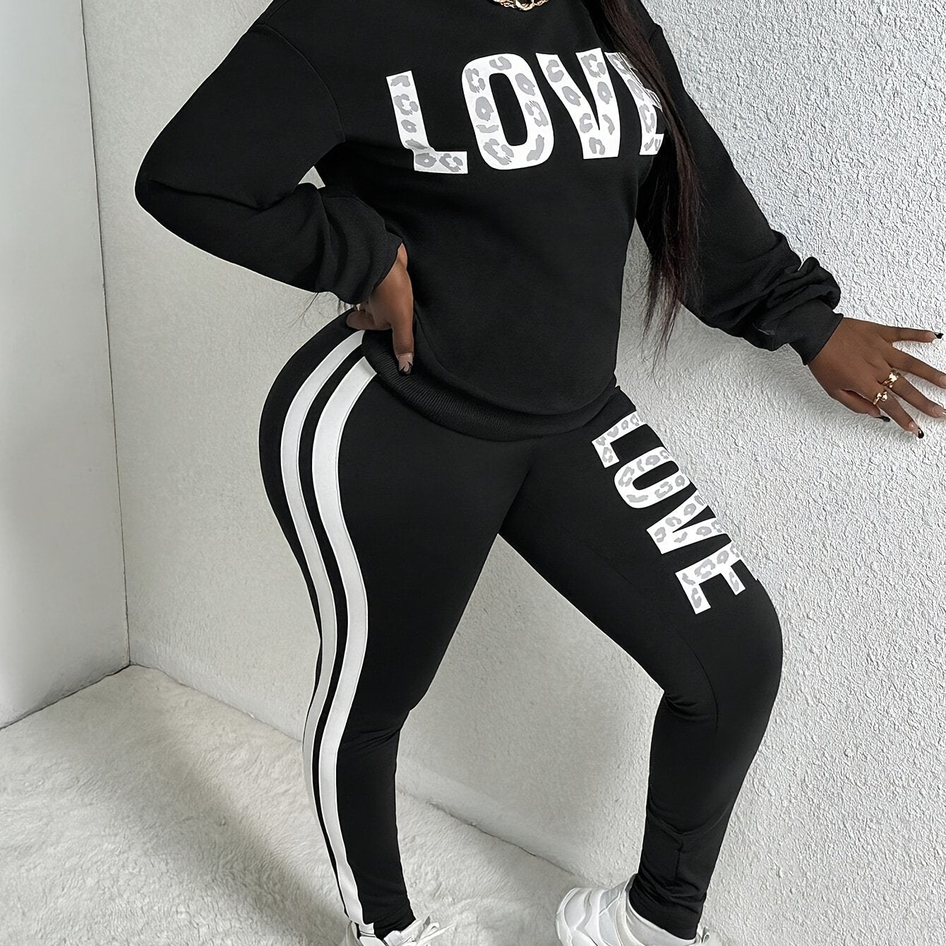 Women Casual Leopard & Letter Print Short Sleeve Top And Pants 2pcs Sports Set