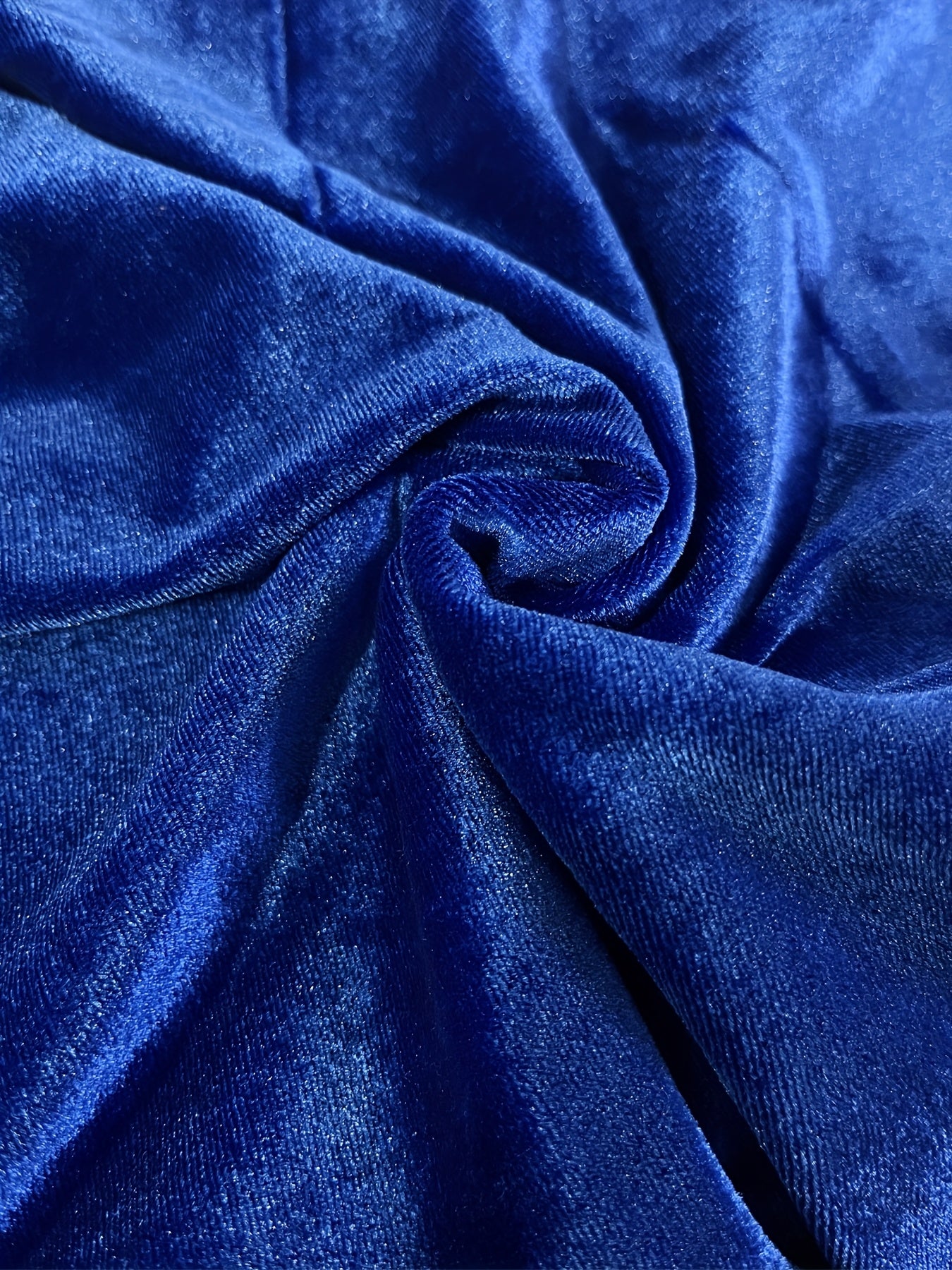 Elegant Single Shoulder Strapless Blue Velvet Dress with Golden Chain Detail - Flared Skirt, 100% Polyester, Machine Washable, Perfect for Spring/Summer/Fall Events, Party Attire | Elegant Offshoulder Gown | Knit Construction