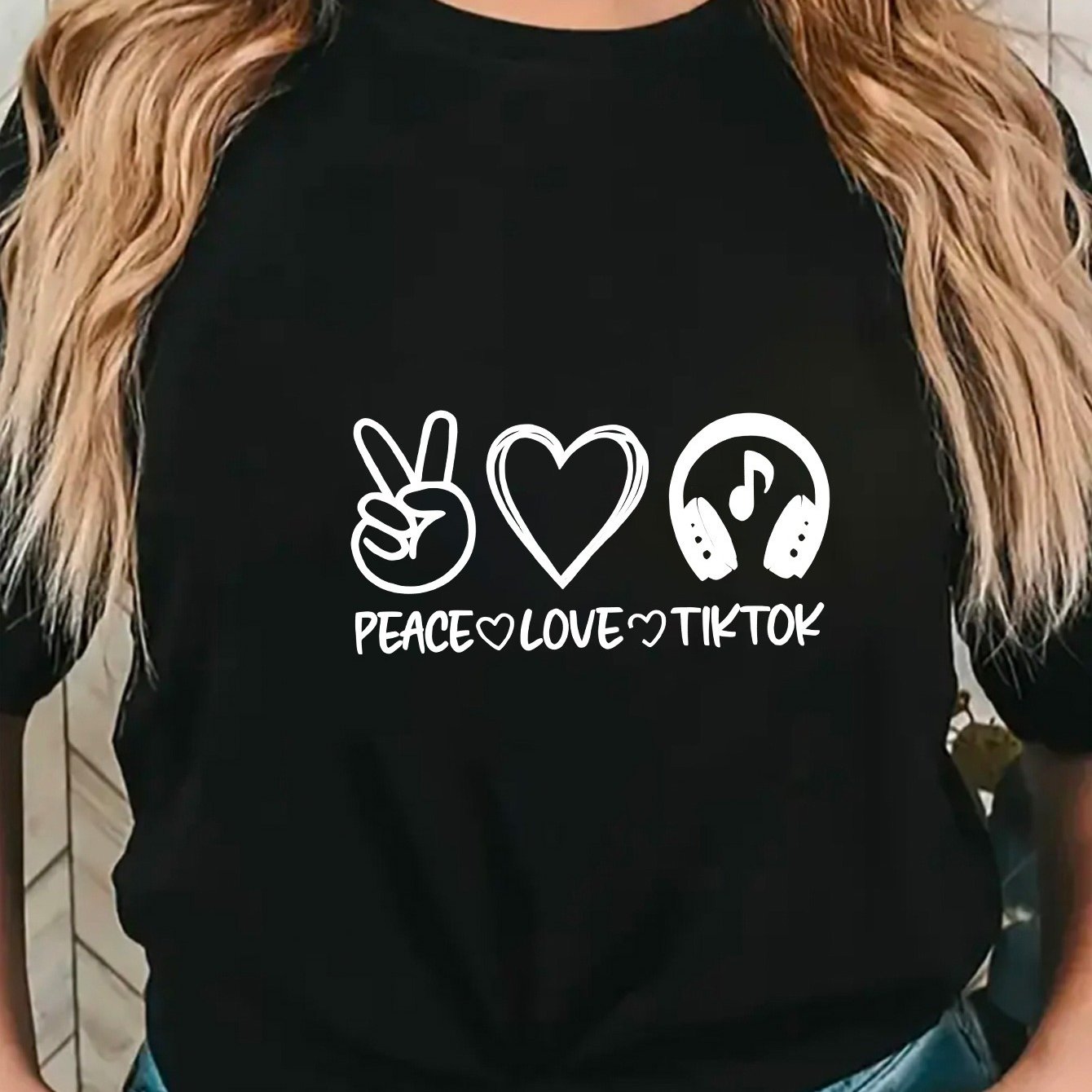 Women'S Casual "Peace Love TikTok" Graphic Tee - Soft, Breathable, Short Sleeve, Round Neck, Y2K Style, Easy Care & Quick Dry - Ideal for Spring & Summer, Everyday Fashion Top, Casual Wear Tee | Playful Print Top | Comfortabl