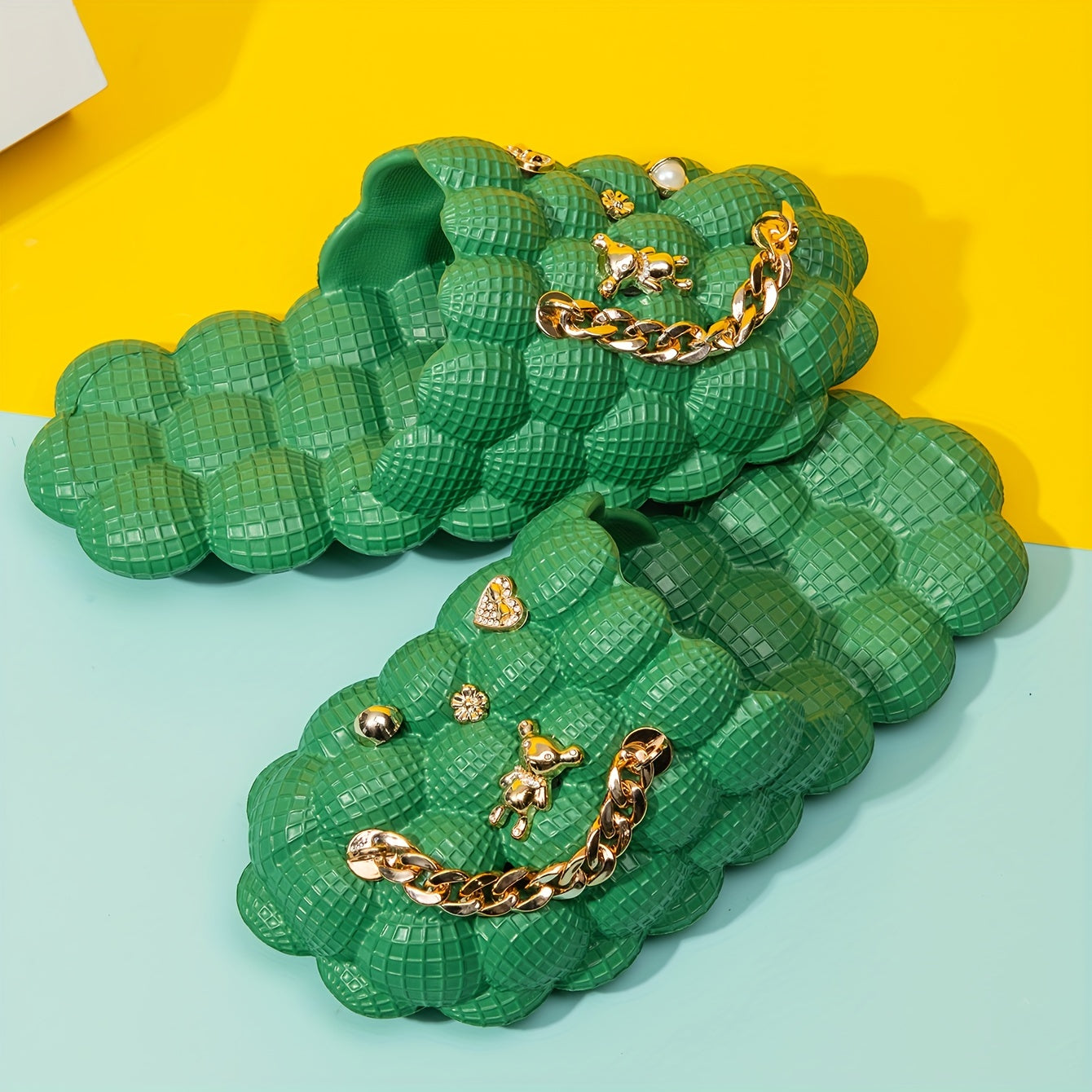 Women's Fashion Trendy Bubble Slippers With Golden Chain, Soft Comfortable Bottom Outdoor Slippers