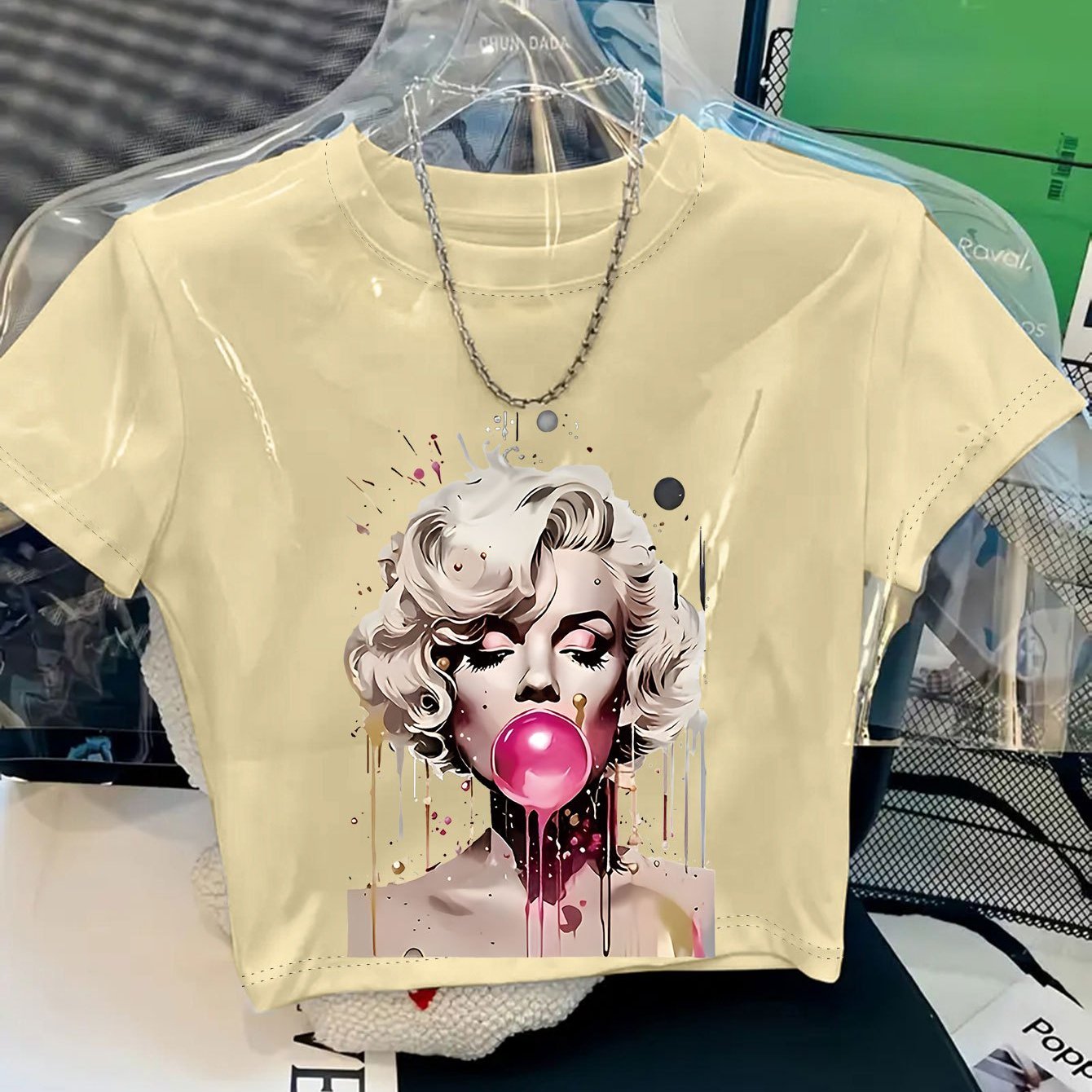 Women'S Y2K Retro Style Graphic Crop Top T-Shirt - Soft, Stylish Yellow Tee with Pop Art Design, Comfortable Casual Wear for Casual Attire, Allseason Top | Y2K Fashion | Soft Fabric