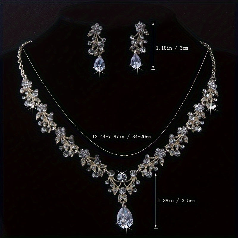 Bridal Accessories: A Necklace And A Pair Of Earrings Made Of Zirconia, Perfect For Wedding Banquets And Evening Parties.