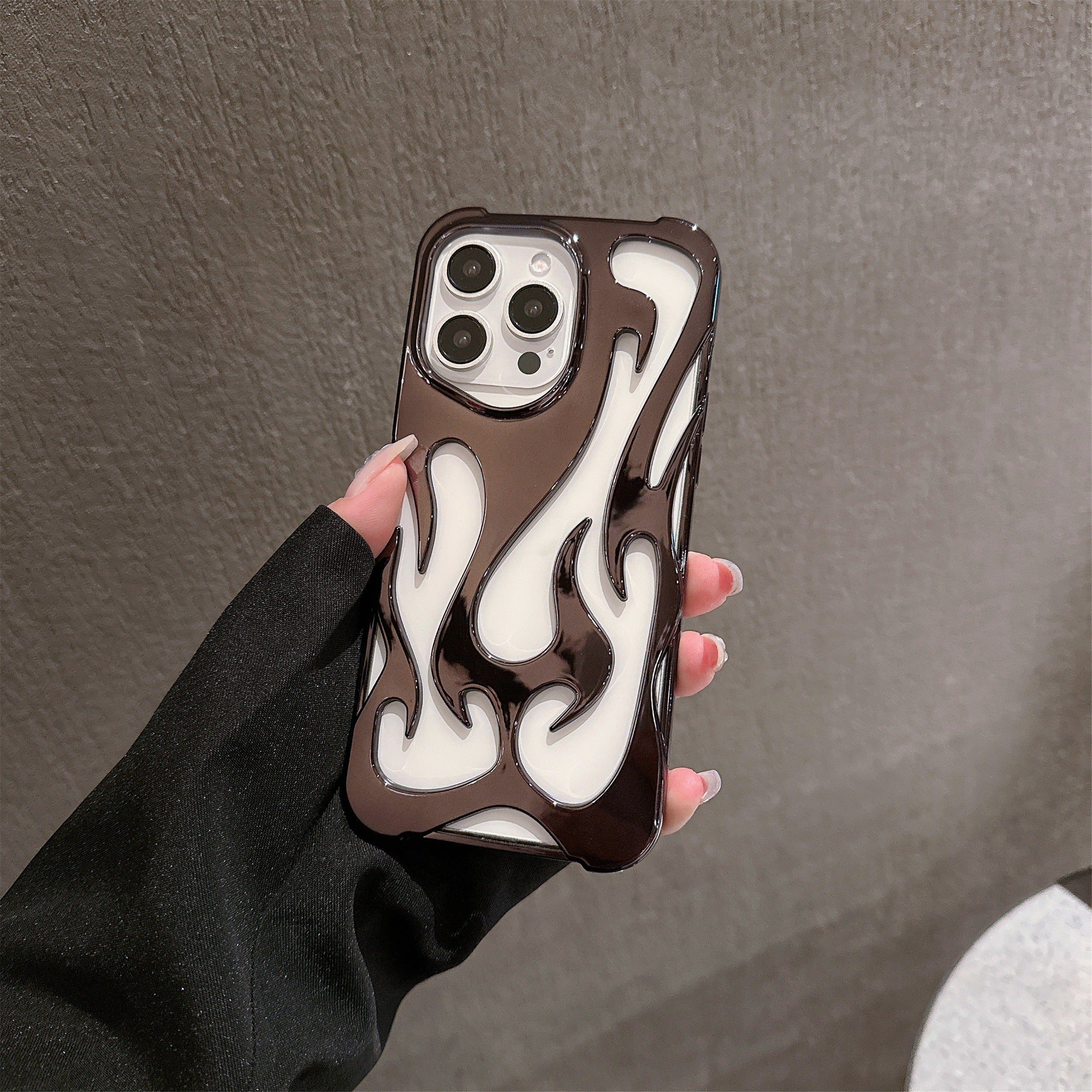 Cutout Cooling Flame Electroplating Bright Surface Suitable for Case for iPhone16/16Pro/16Promax/16plus 15/15Pro/15Promax/14/14Pro/14Promax/13/13Pro/13Promax/12/12Pro/12Promax/11/11Promax Mobile Phone Case