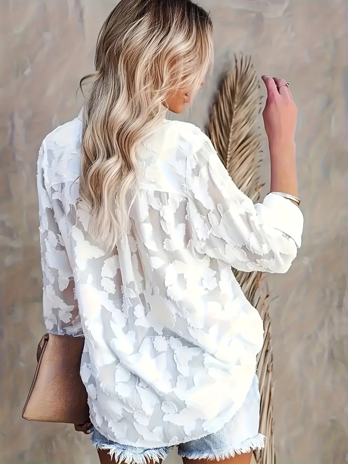 Luxurious Sheer Blouse - Stylish Button-Up, Elegant Long Sleeves - Perfect for a Spring And Autumn Wardrobe.