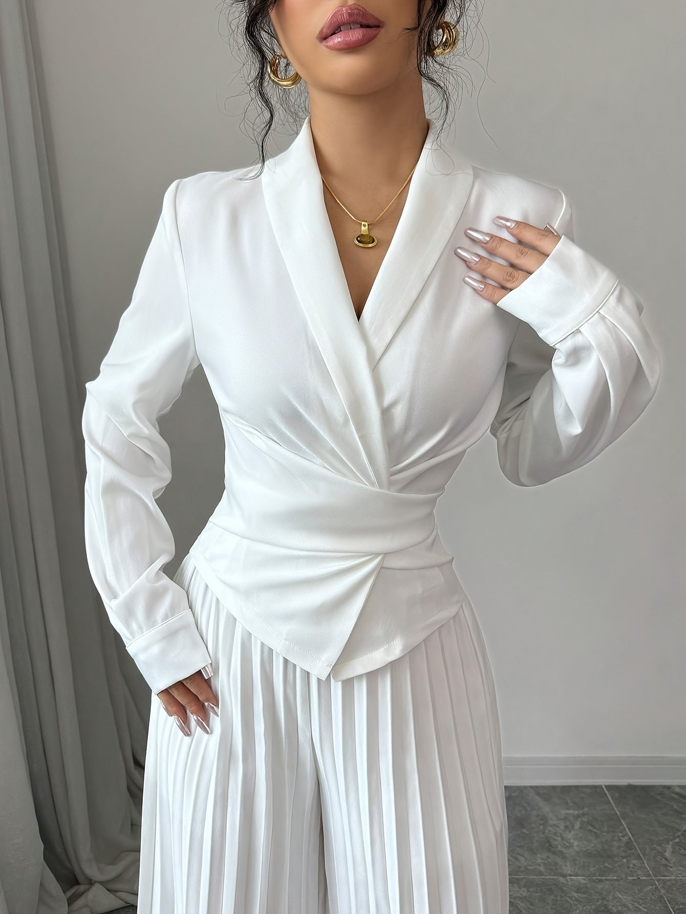 Elegant Women'S V-Neck Long Sleeve Top with Cross Twist Detail + Pleated Long Pants Set, Polyester 100%, Solid Color, Button Detail, Woven Fabric, Lightweight 50/100/120 g/m², Spring/Fall Collection