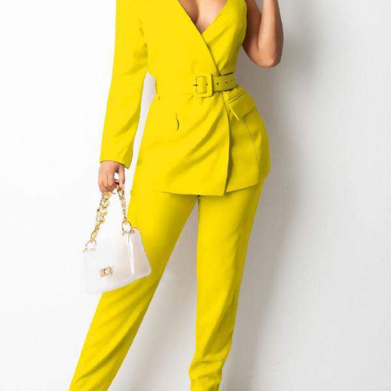 Stylish Women's Suit, Modern Blazer and Pants
