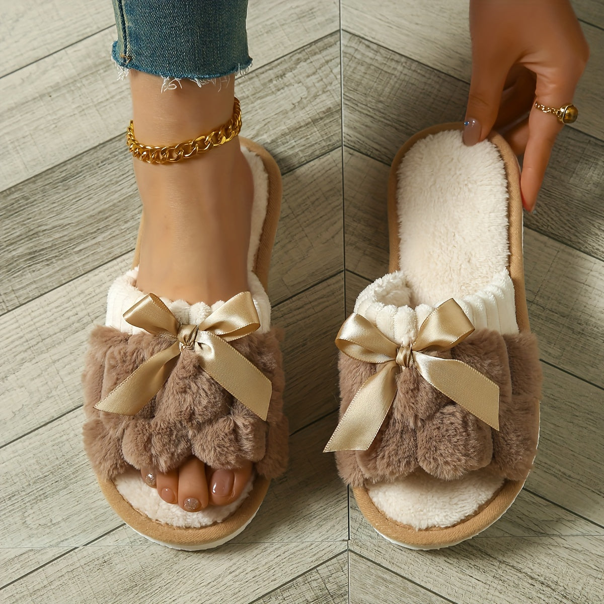 Colorblock Fuzzy Home Slippers – Soft Bowknot Decor, Non-Slip Lightweight Plush Winter Shoes