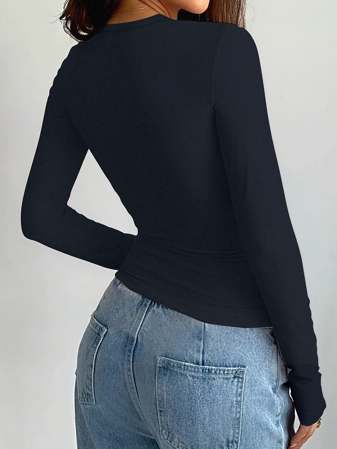 Women'S Elegant Long Sleeve Crew Neck T-Shirt with "Relax" Letter Print, Knit Polyester Blend, Skinny Fit, Short Length, Medium Stretch, Fall/Winter Casual Layer Top
