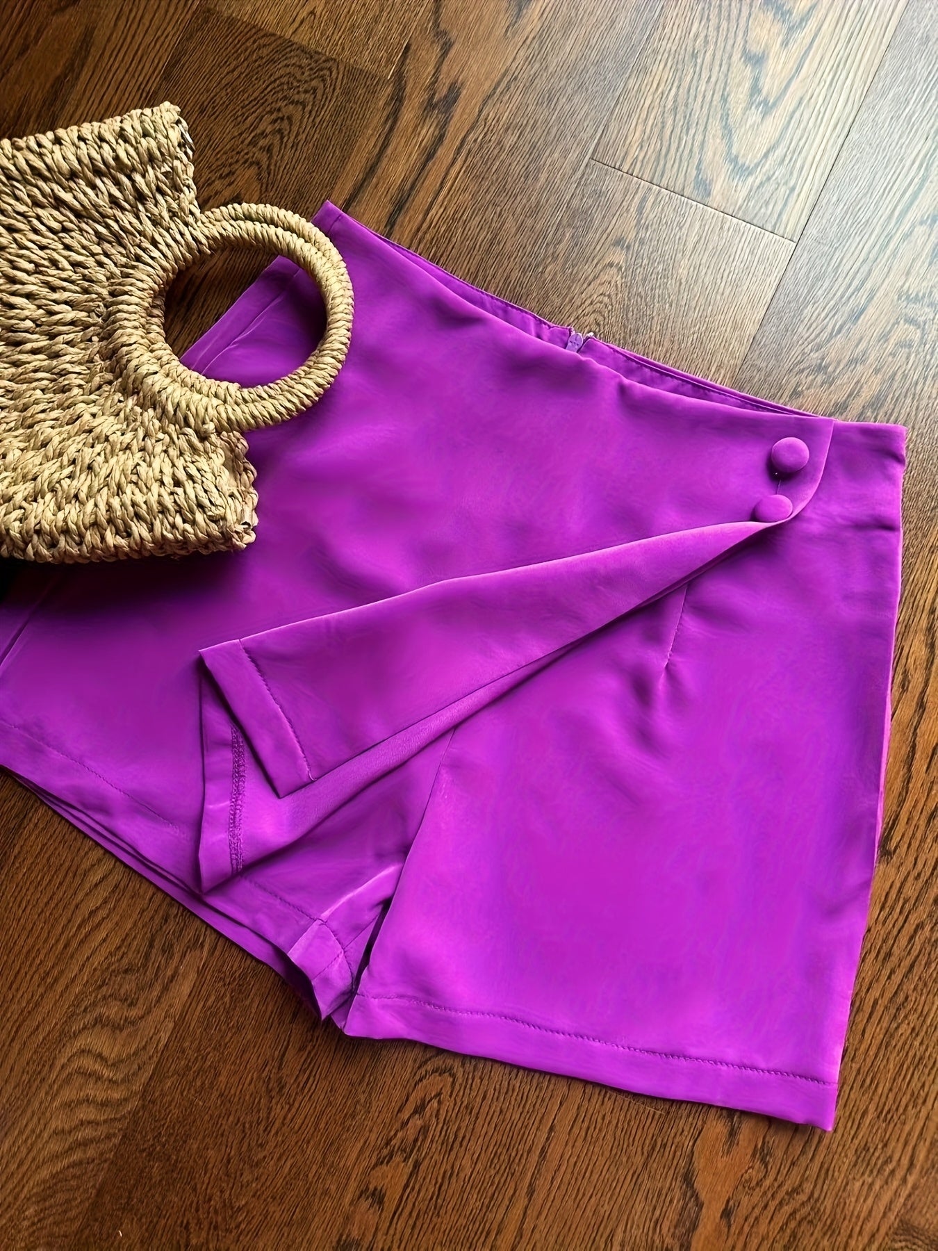 Women'S Elegant V-Neck Sleeveless Crop Top & High-Waisted Shorts Set - Vibrant Fuchsia Polyester with Button Detail, Golden Chain Strap & Clutch for Spring/Summer Casual Vacation Outfits, Vacation Outfit | Stylish Button Deta