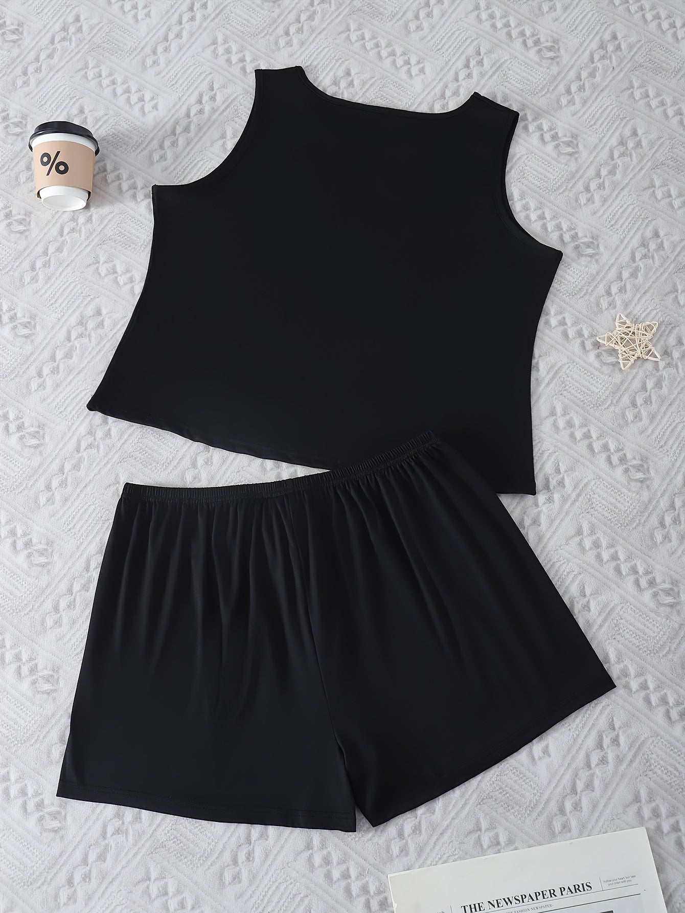 Plus Size Women'S Fashion Casual Comfortable Wearable Loungewear Pajama Set with Simple Let Me Sleep Cartoon Sloth Print Round Neck Tank Top & Shorts 2pcs Plus Size Pajamas