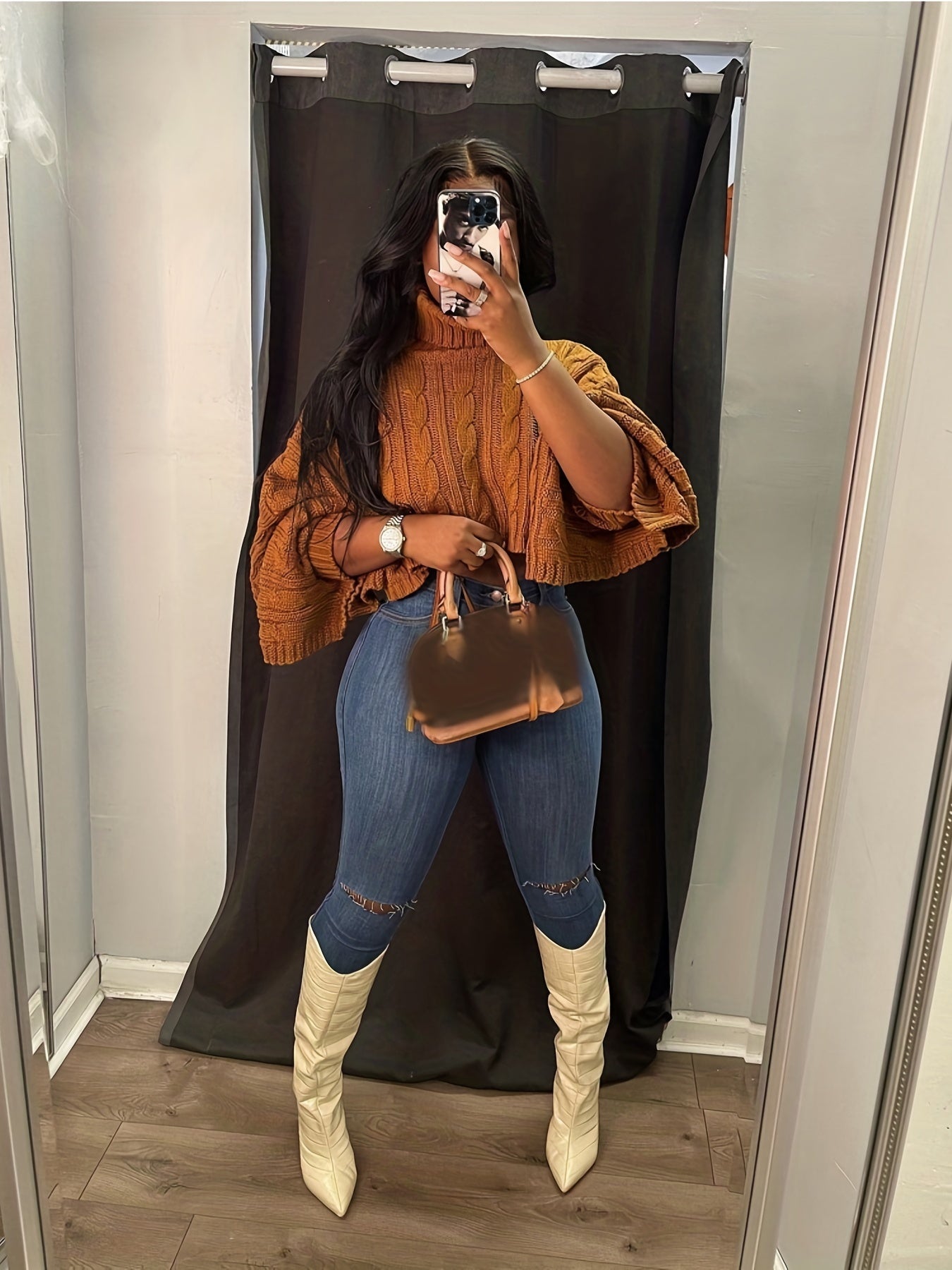 Cozy Turtleneck Cropped Sweater - Soft Knit, Loose Fit, Solid Colors - A Stylish Womens Layering Essential for Autumn/Winter