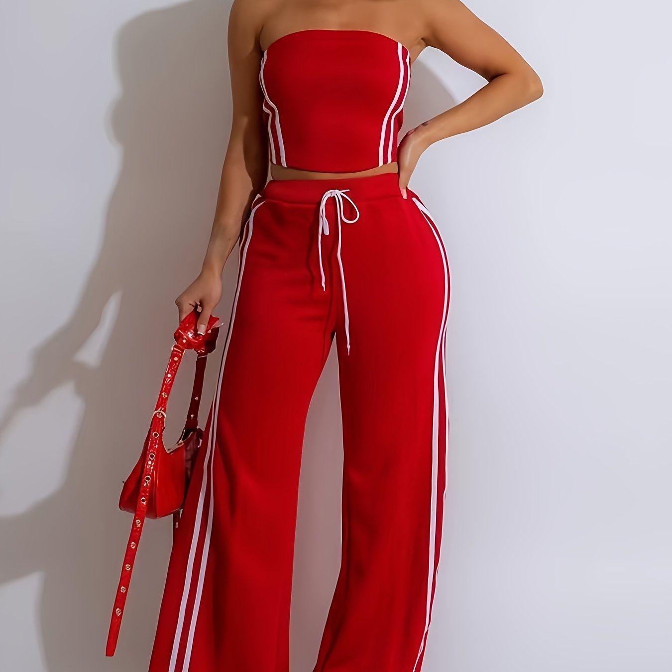 Loose-Fitting Striped Long Pants Set with a Bustier Top