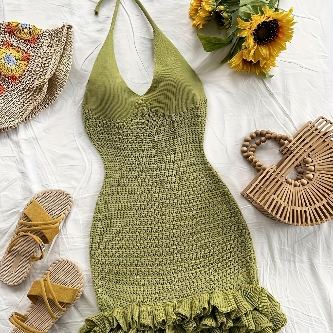 Green Halter Neck Knit Dress - Casual Sleeveless Ruffled Hem Dress for Women, Lightweight Polyester Fabric, Perfect for Summer and Beach Outfits, Beach Dress