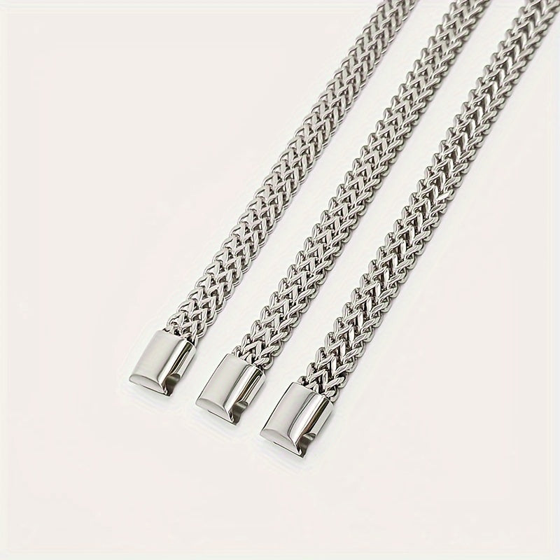 A Trendy Women's Bracelet With A Simple Style, Made Of Stainless Steel. It Has A Punk And Hip-hop Design, Suitable For Business, Daily Wear, Parties, Vacations, Birthdays, Anniversaries, And More.