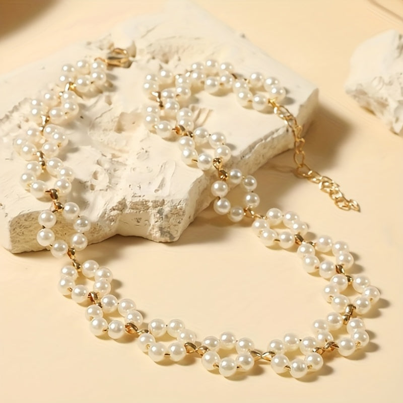 Elegant Vintage-Inspired Faux Pearl Necklace for Women - Chic & Simple Clavicle Chain, Perfect for Casual Attire or Parties