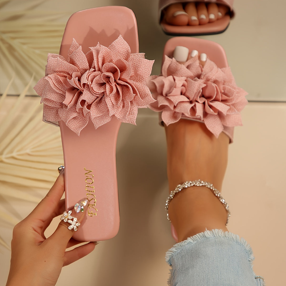 Chic Plus Size Women's Slide Sandals - Comfortable Flat Sole with For Lotus Design, Square Toe, Open-Toe Summer Beach Shoes