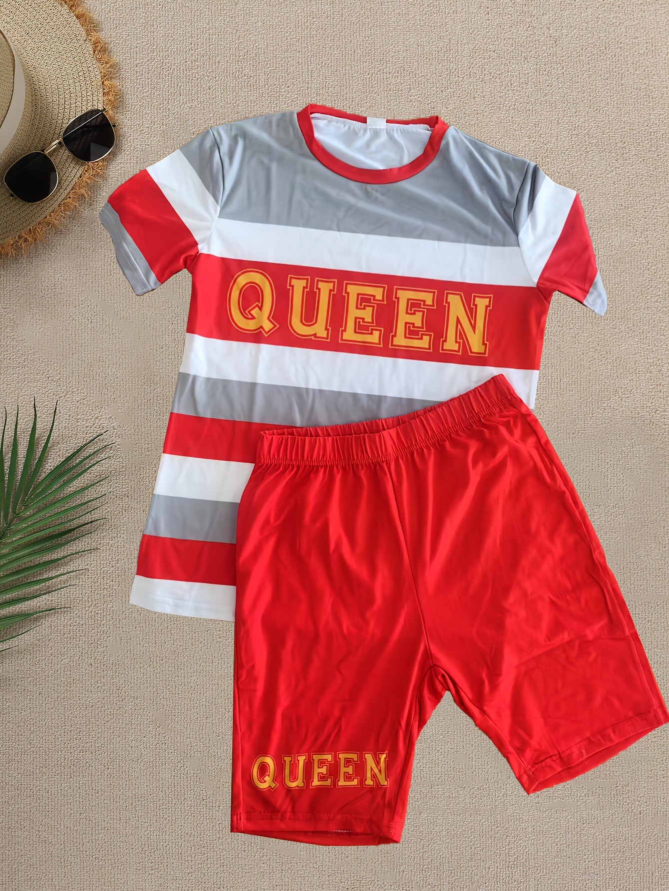 Two-Piece Queen Print Color Block Crew Neck T-Shirt & Biker Shorts Outfit - Soft Mid-Elasticity Polyester Fabric, Random Striped Pattern, Machine Washable, Spring/Summer Casual Wear - Vibrant Colors, Comfortable Fit