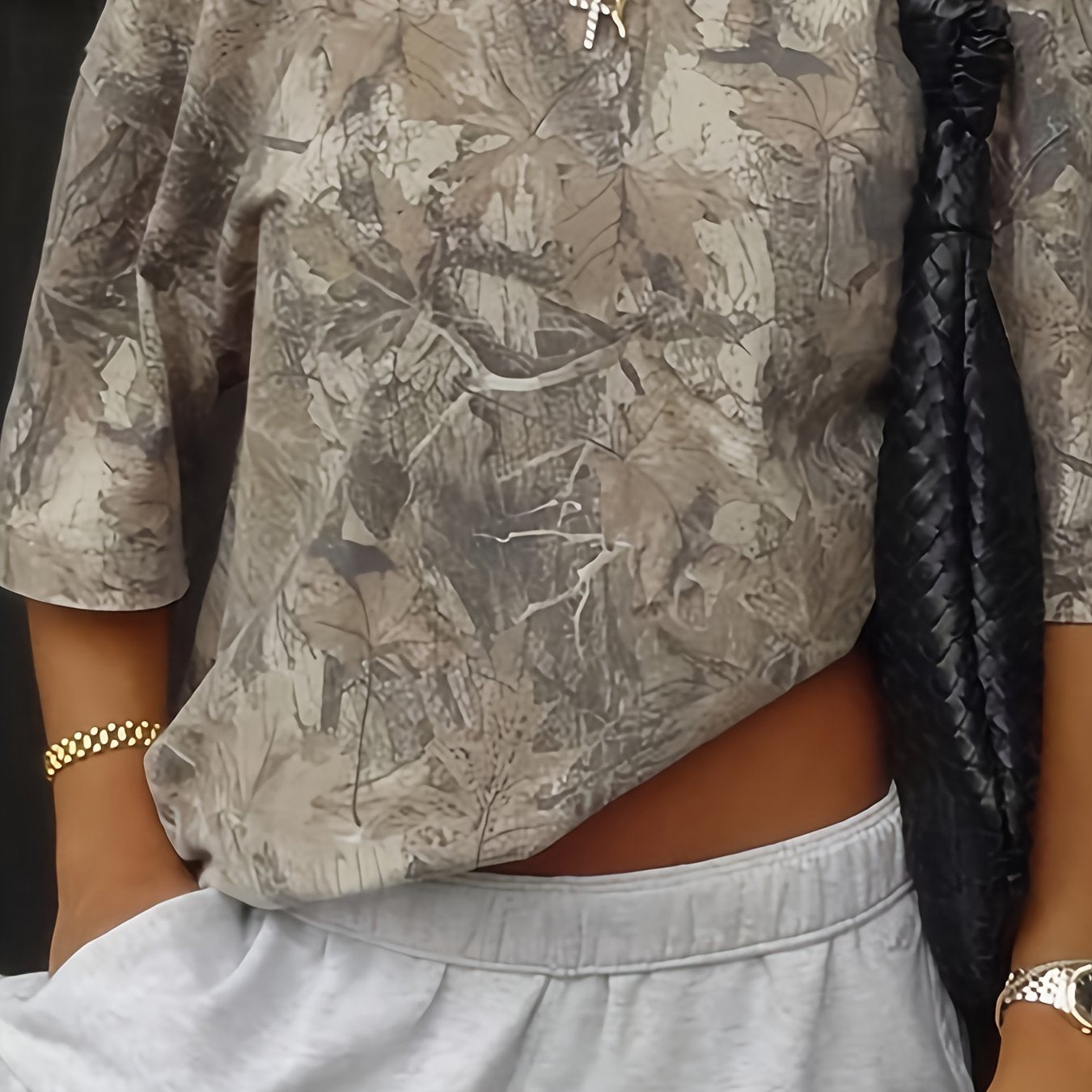 Women'S Casual Loose Fit Camo Print T-Shirt - Short Sleeve, Round Neck, Stretchy Polyester Blend, Purple Camouflage with Rugged White Detail, Perfect for Spring/Summer/Fall