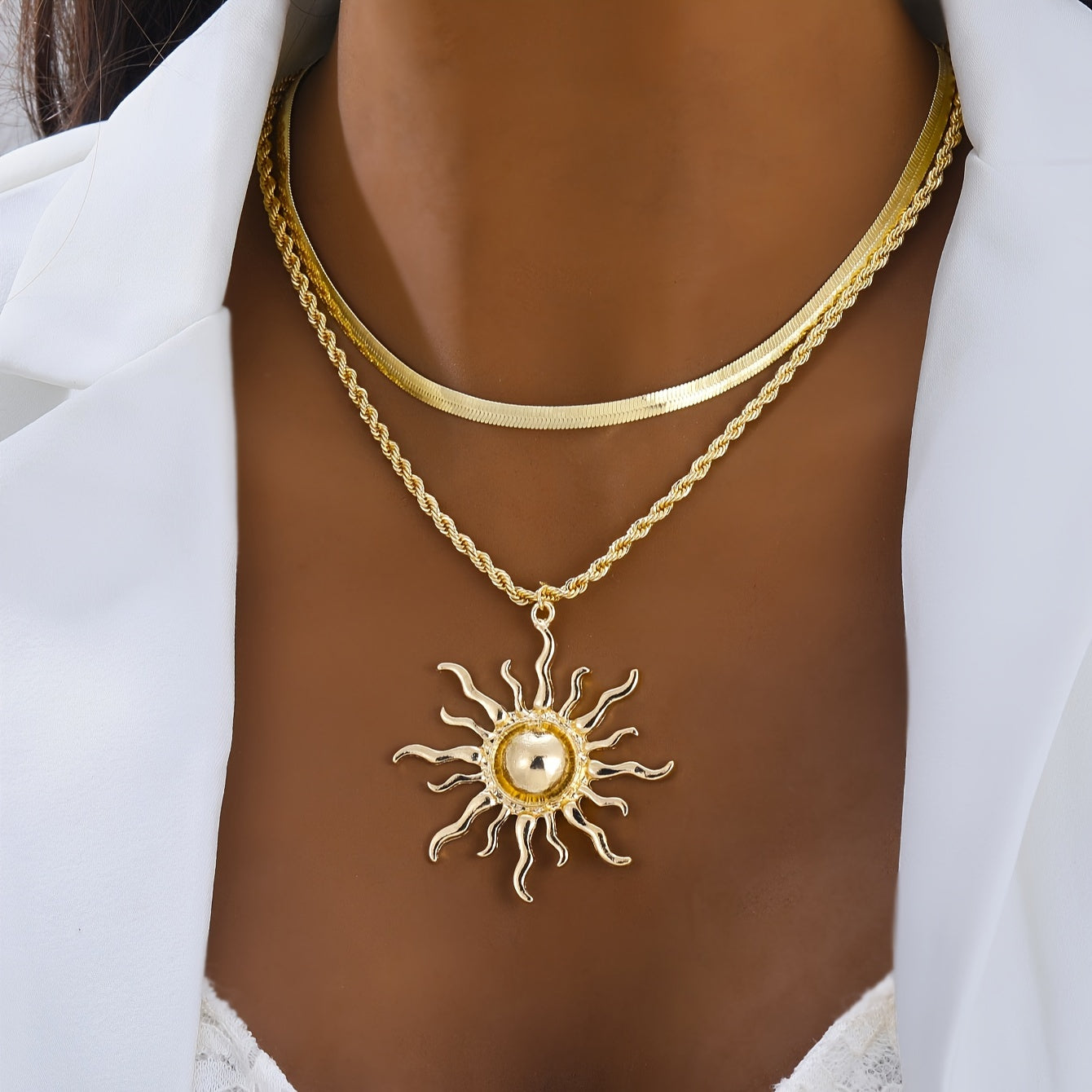 Elegant Double Layer Snake Bone Chain Sun Flame Pendant Necklace for Women, Zinc Alloy, All-Season Fashion Jewelry Accessory