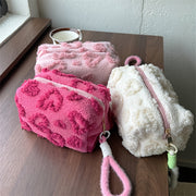 Sweet and Lovely Heart Hand Carry Pillow Bag Cosmetic Bag, Essential Travel Item for Women, Skin Care Storage Bag, Cosmetic Bag, Coin Lipstick Cosmetic Storage Bag, Travel Bag Storage Bag, Sanitary Napkin Storage Bag, Makeup