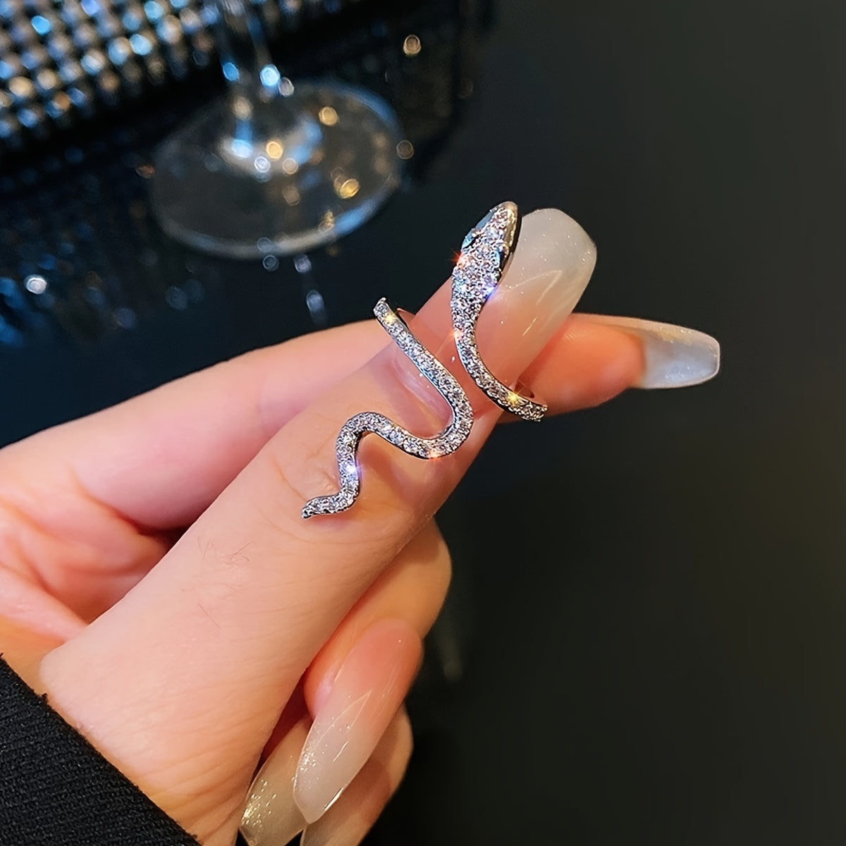 1pc/2pcs/set Women's Fashion Personality Ring, Light Luxury Imitation Zirconia Wrapped Small Snake Opening Adjustable Design Niche High-end Ring, Suitable For Gatherings, Parties And Dates, Women's Daily Wear, Perfect Holiday