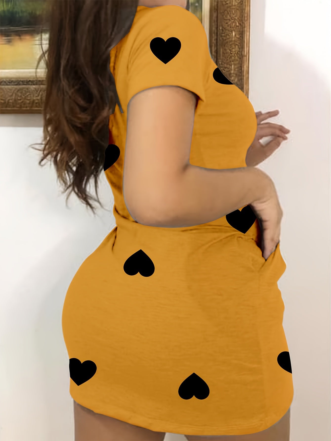 Charming Heart Print Crew Neck Pocket Dress - Women's Short Sleeve Dresses for Spring & Summer - Comfortable, Casual, and Versatile Clothing for Young Ladies