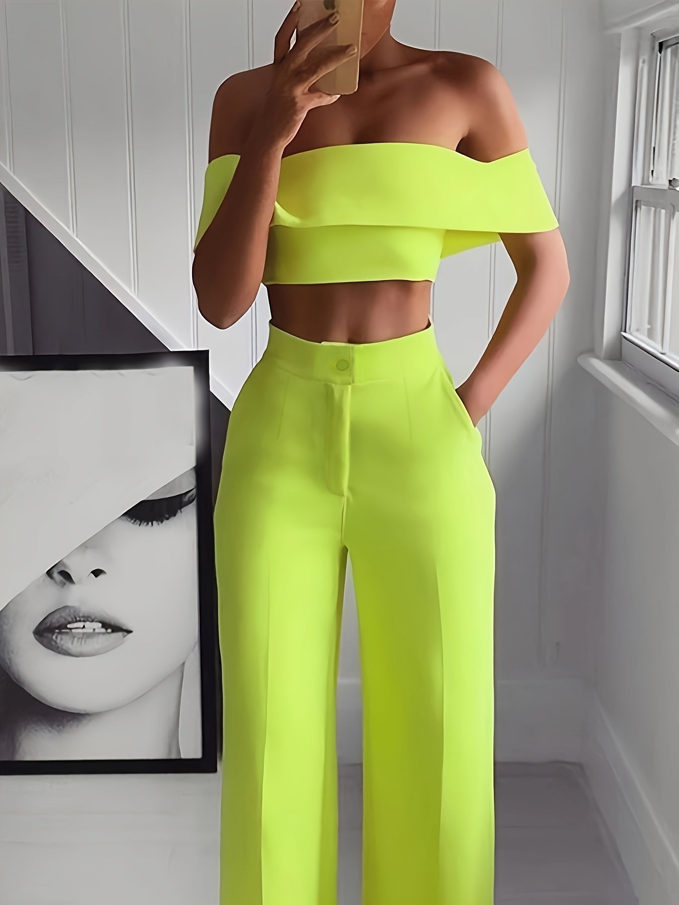 Women's fluorescent yellow one-shoulder dress, suitable for party wear