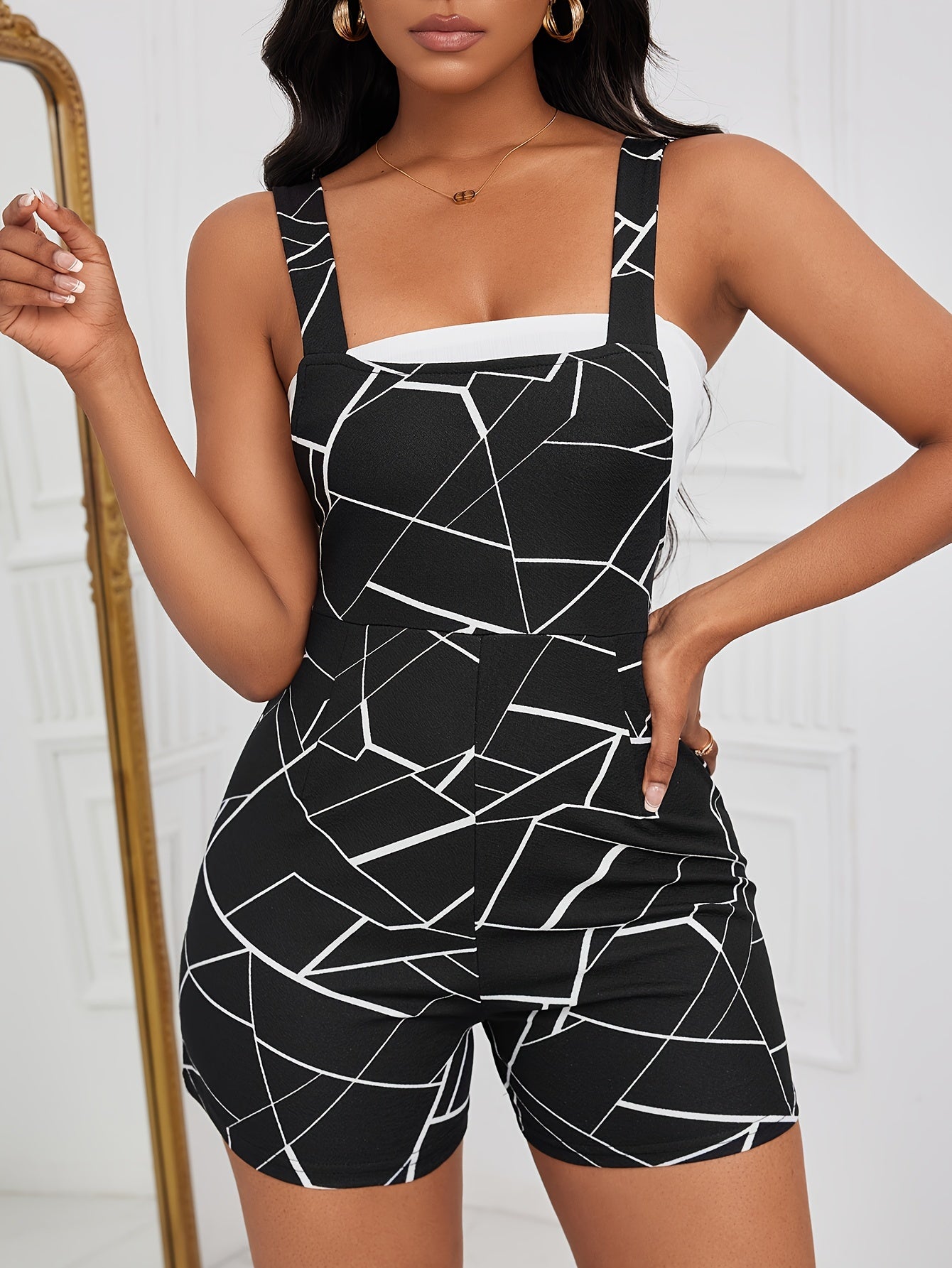 Geometric Pattern Print Romper Jumpsuit - Elegant Sleeveless Cami Style - For Women - Perfect for Summer Parties & Casual Outings -  Great Gift for Fashionable Women