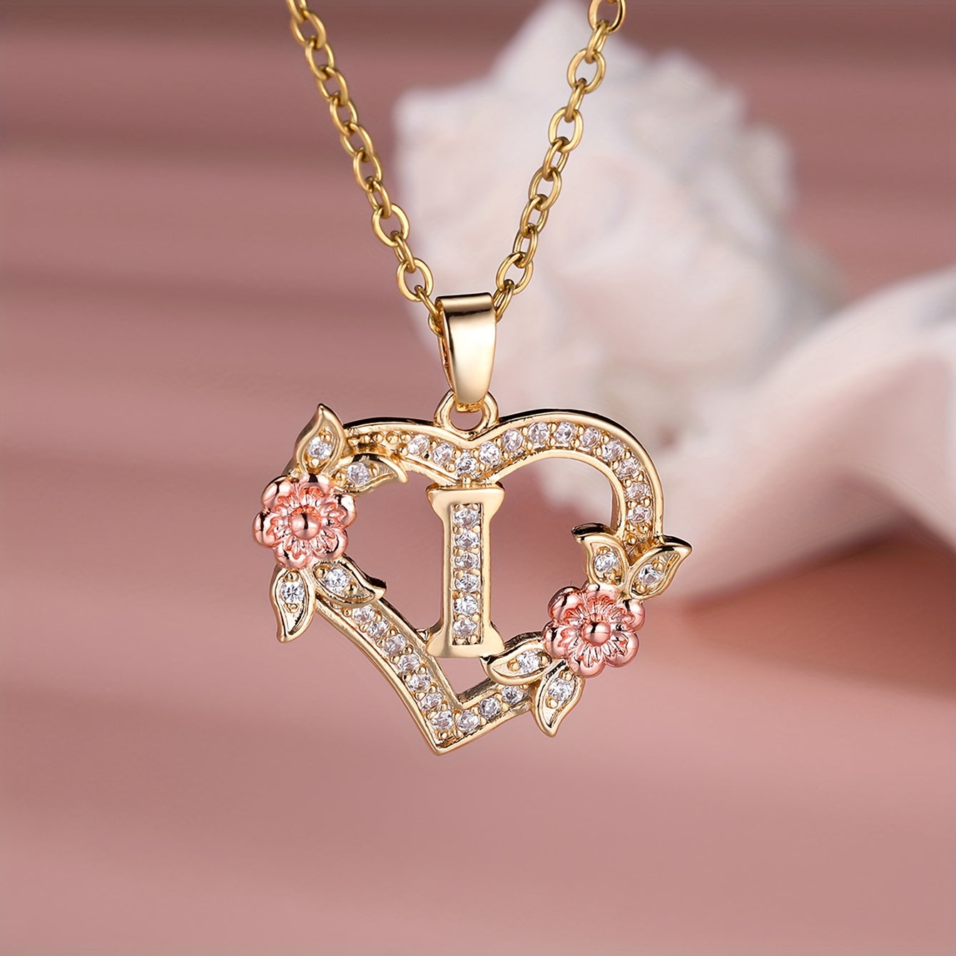1pc A-Z Letter Love Heart Necklace Elegant zirconia Rose Golden Necklace Valentine'S Day Gift Trendy Jewelry For Women