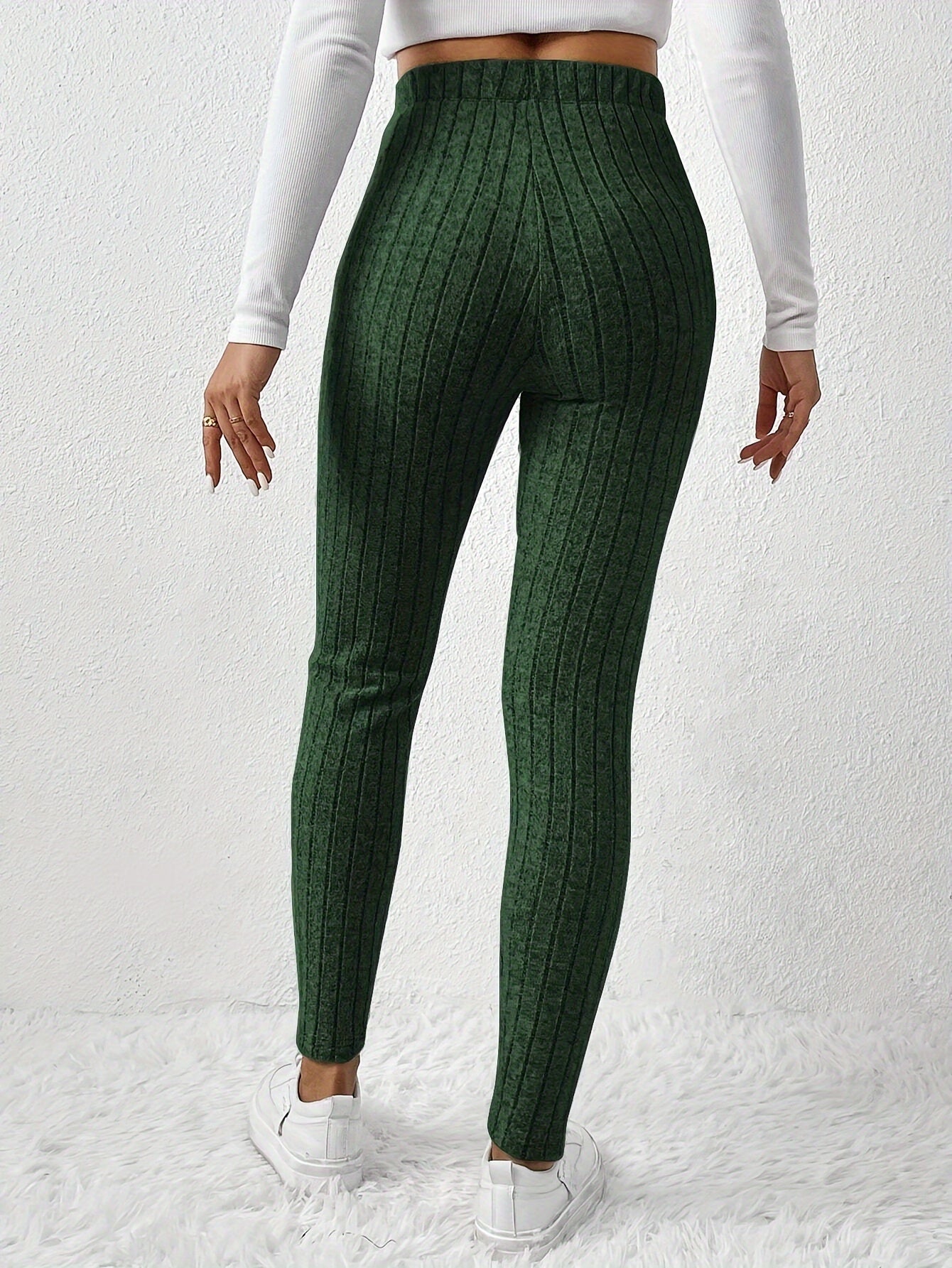 Elegant High-Waist Ribbed Knit Pants for Women - Cozy & Chic Brown Slim-Fit Trousers with Elastic Waistband, Perfect for Fall/Winter Casual Wear