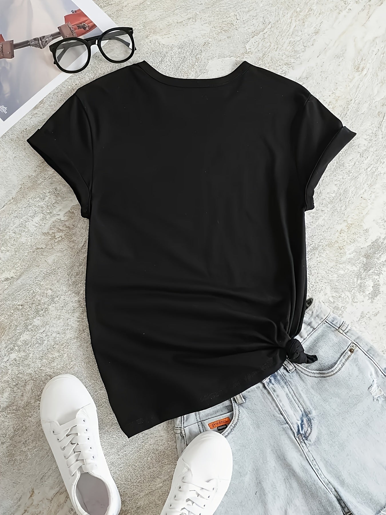 Drawing Print Crew Neck T-shirt, Casual Loose Short Sleeve Summer T-Shirts Tops, Women's Clothing