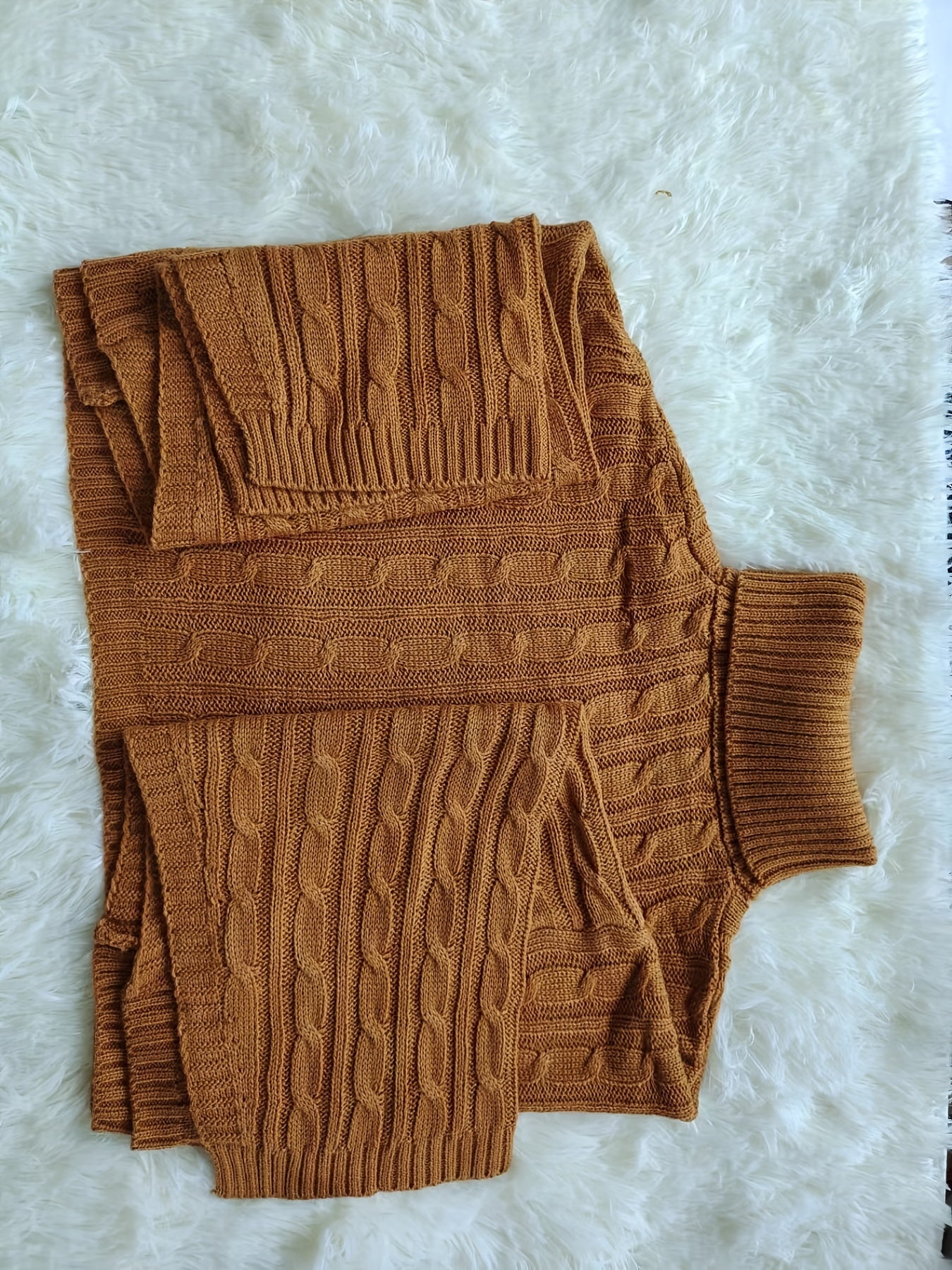 Cozy Turtleneck Cropped Sweater - Soft Knit, Loose Fit, Solid Colors - A Stylish Womens Layering Essential for Autumn/Winter