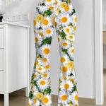 Women'S Elegant Floral Print Flare Jeans - White with Yellow and Green Daisy Design, Polyester Knit Fabric, All-Season Comfort, Casual Wear Jeans|Floral Print Jeans|Polyester Fabric
