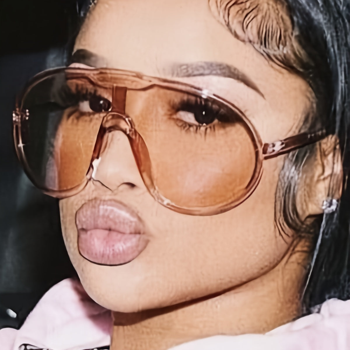 Large Frame Yellow-Tinted Fashion Fashion Glasses for Women - Stylish Oval Design, Anti-Reflective Lenses, Perfect for Parties, Travel & Casual Attire, Glasses Accessories