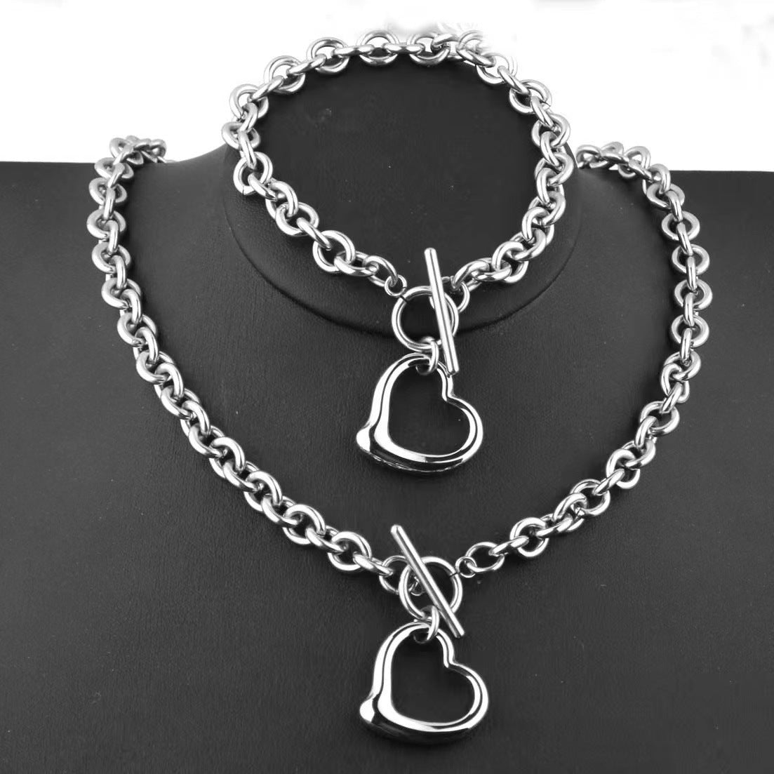 2-piece/set Hot Selling Women's Jewelry Set, European And American Love Necklace, Earring Bracelet, Fashionable And Simple Retro Heart-shaped Pendant Necklace, Earring Bracelet, Temperament Accessory Enthusiast, Holiday Shopp