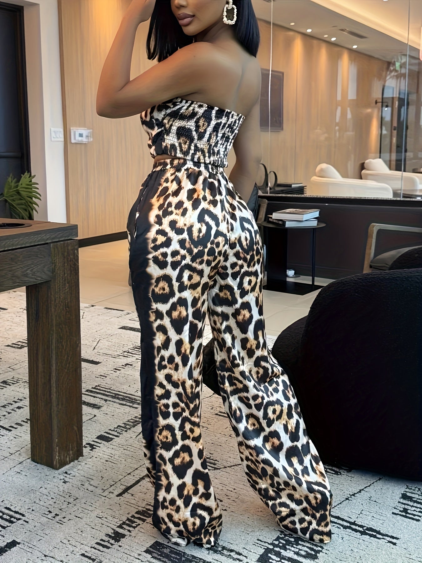 Fashion Leopard Print Design, Unique Strapless Top, Bag, And Wide-Leg Pants Set.