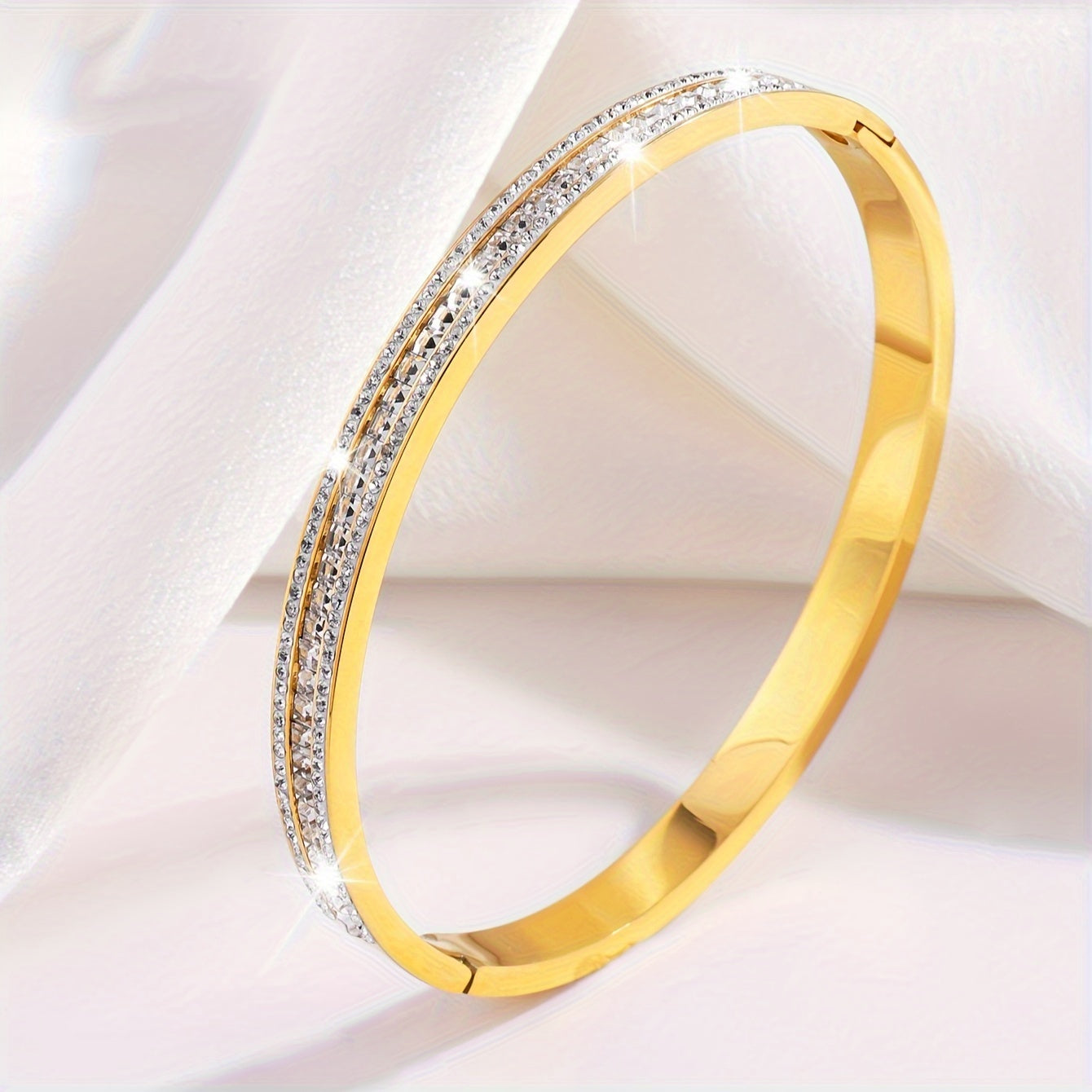 5pcs Elegant Golden-Toned Stainless Steel Bracelet Set with Heart Charms & Sparkling Rhinestones - Ideal Gift for Her, All-Season Wear, Delicate, Single Row Diamond, Triple Layer Diamond