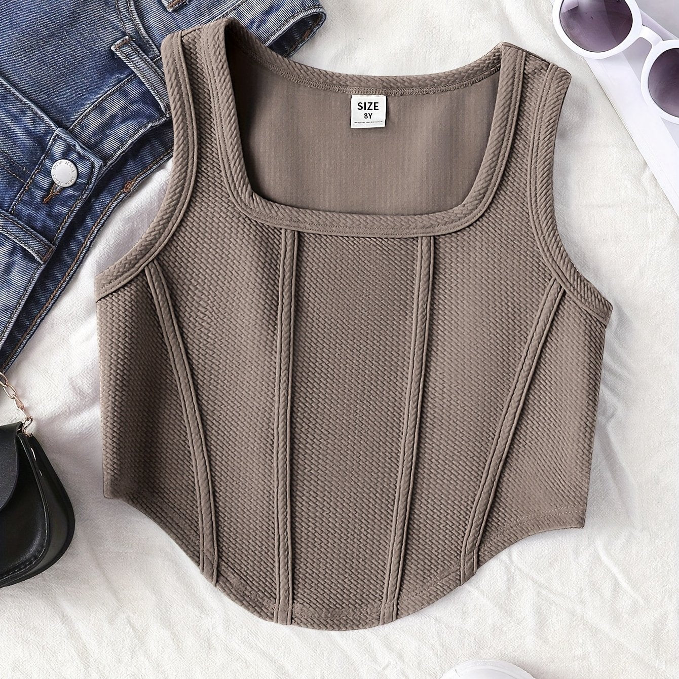 Athletic Fitted Tank Top for Older Kids, Breathable And Comfortable Casual Sportswear.
