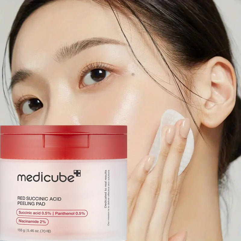 Medicube Red Succinic Acid Exfoliating Pad- a exfoliating toner pad containing niacinamide, AHA, BHA, and panthenol, suitable for easily exfoliated Light Beige- suitable for all Light Beige types