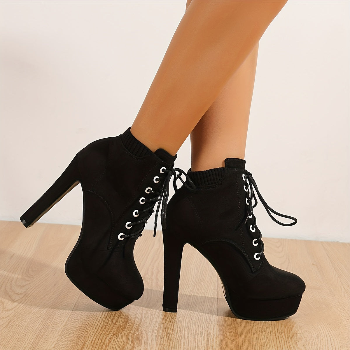Women's High Heels Platform Fashion Ankle Round Head Thick Heel Side Zipper Strap Fashion Roostertail Adult Formal Velvet Women's Short Boots